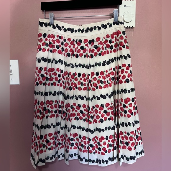 J.crew berry skirt - Picture 3 of 5